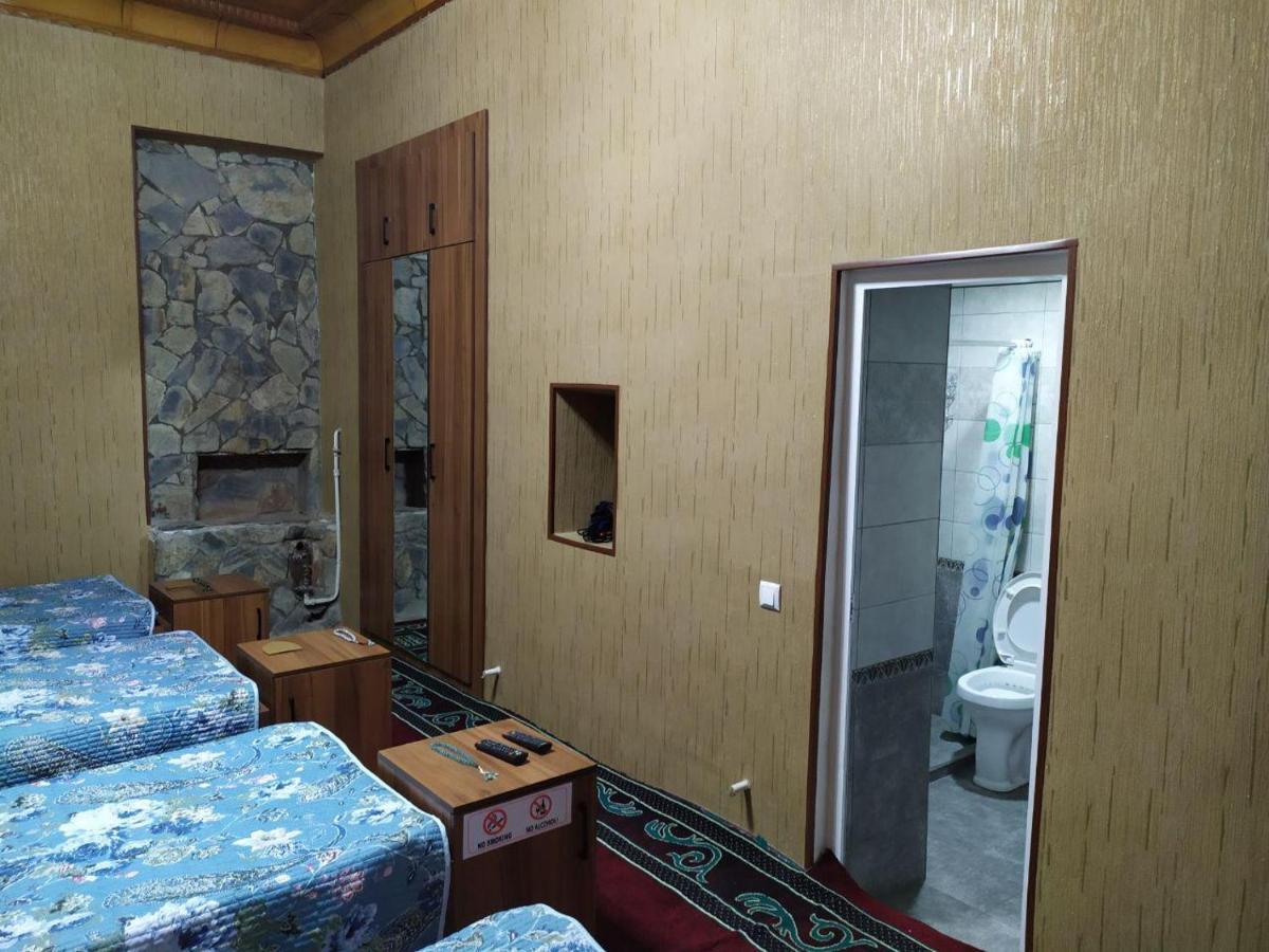 Uvaysiy Family Guest House Marghilon Buitenkant foto